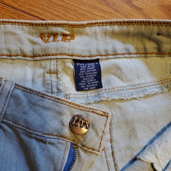 V.I.P. Jeans - Picture 4 of 4
